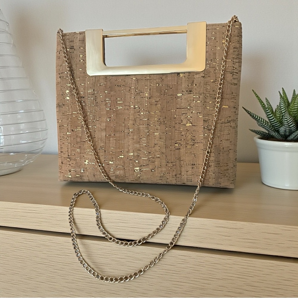 Elegant Gold Chain Handle Women's Fashion Crossbody Bag NWOT - Picture 6 of 15